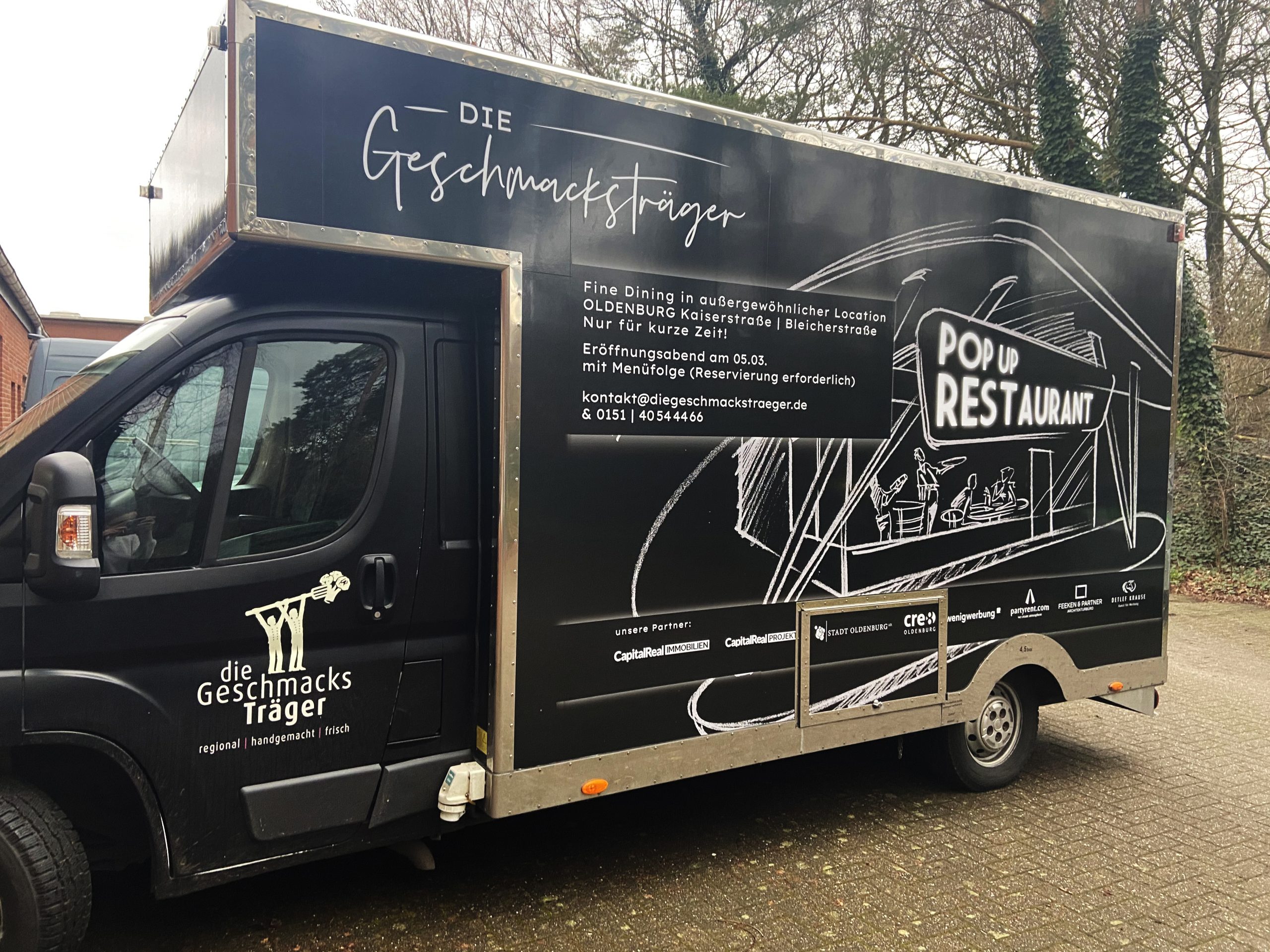 Werbung auf Auto, Fahrzeugbeklebung